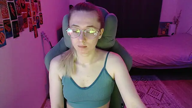 AnabelFrel online show from 8, 3, 2026