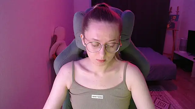 AnabelFrel online show from 2, 10, 2025