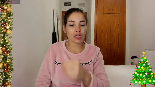 NiaStone online show from 12, 12, 2024