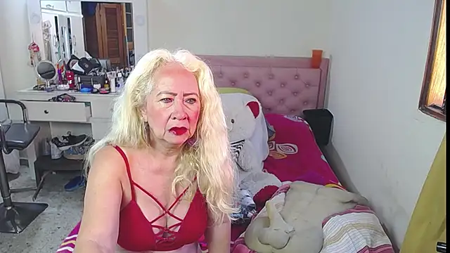 lucy belle bm online show from 11, 6, 2026