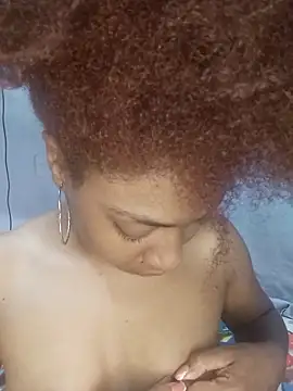 thaimy  online show from 18, 12, 2025