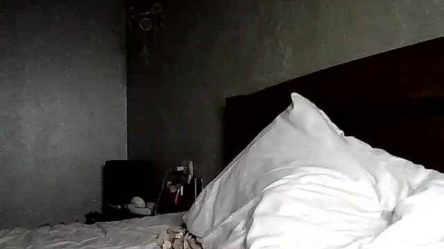 JulianaGold1 online show from 5, 1, 2026