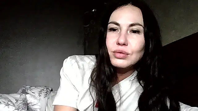 JulianaGold1 online show from 6, 3, 2026