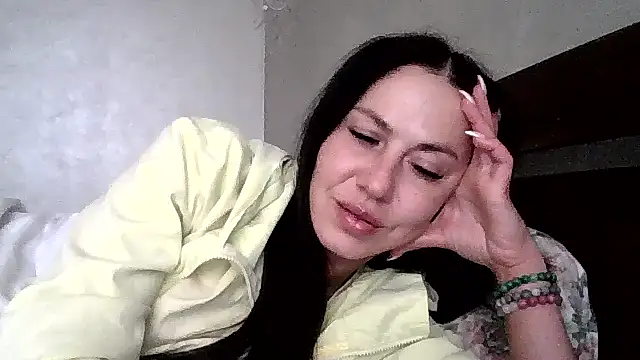 JulianaGold1 online show from 13, 5, 2026