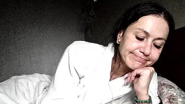 JulianaGold1 online show from 19, 5, 2026