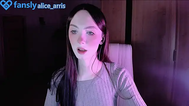 Alice  Aris online show from 28, 11, 2025