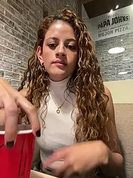 alana15 online show from 8, 2, 2025