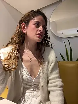 alana15 online show from 15, 3, 2025