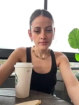 alana15 online show from 6, 2, 2026