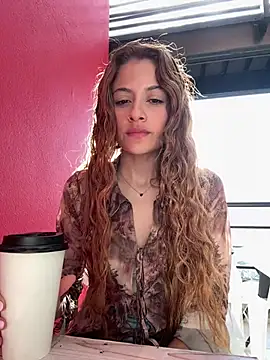 Snapshot of alana15 chatting on 23, 4, 2026 alana15 online show from 23, 4, 2026