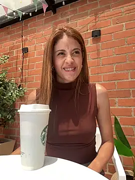 alana15 online show from 19, 4, 2026