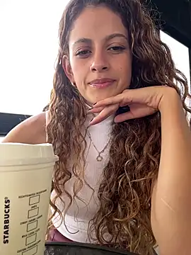 alana15 online show from 5, 2, 2025