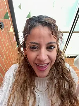 alana15 online show from 21, 6, 2026