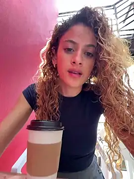 alana15 online show from 7, 4, 2026