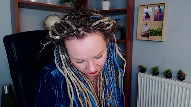 KayaMagic online show from 24, 2, 2025