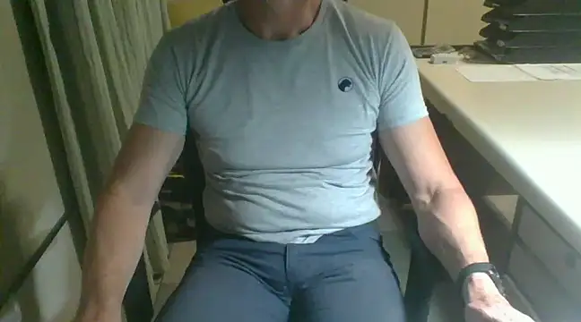 Snapshot of mariohurt101 chatting on 24, 2, 2025 mariohurt101 online show from 24, 2, 2025