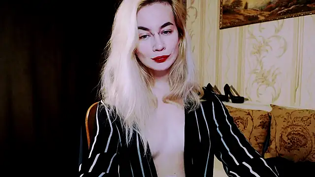 xxxcharismaaa online show from 10, 11, 2025