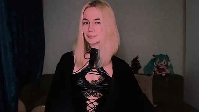 xxxcharismaaa online show from 8, 2, 2025