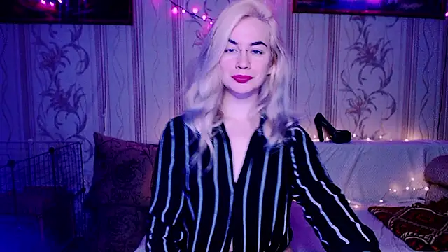 xxxcharismaaa online show from 9, 2, 2026