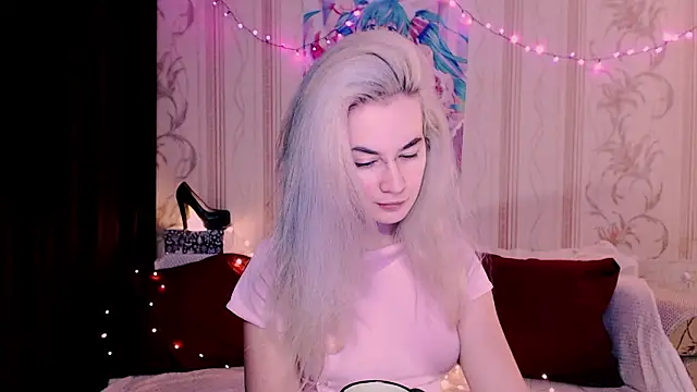 xxxcharismaaa online show from 6, 3, 2026