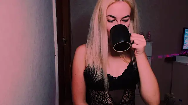 xxxcharismaaa online show from 21, 10, 2025