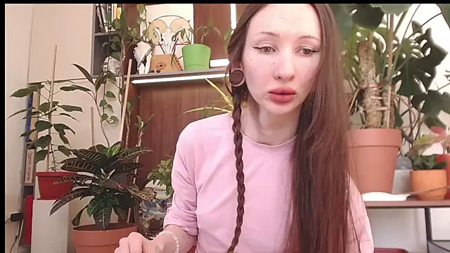 Snapshot of Arwen-elf chatting on 1, 4, 2026 Arwen-elf online show from 1, 4, 2026