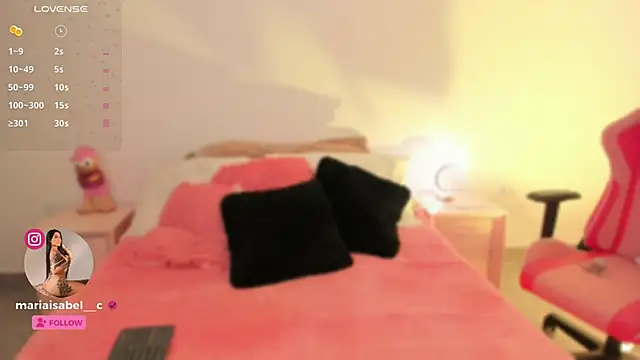 shantall vidales  online show from 9, 11, 2025