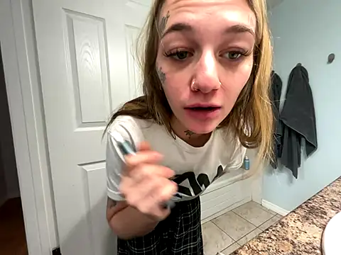 chloetease online show from 6, 1, 2026