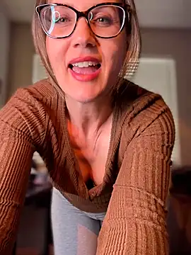 Snapshot of MaiseKnox chatting on 30, 6, 2026 MaiseKnox online show from 30, 6, 2026