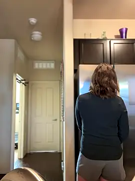 MaiseKnox online show from 23, 10, 2025