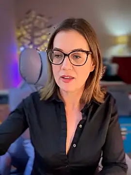 MaiseKnox online show from 7, 5, 2026