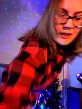 MaiseKnox online show from 23, 11, 2025