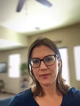 MaiseKnox online show from 6, 5, 2026