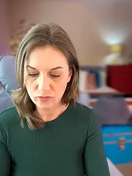 MaiseKnox online show from 9, 4, 2026