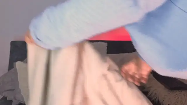 angiebutt online show from 13, 4, 2026