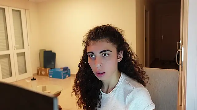 lady ana  online show from 26, 11, 2025