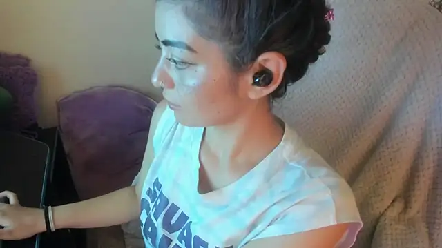 Snapshot of Sammysammy_ chatting on 19, 11, 2025 Sammysammy online show from 19, 11, 2025