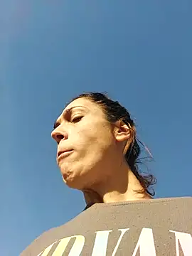 JoLeNe27 online show from 2, 11, 2025