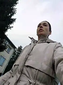 JoLeNe27 online show from 7, 10, 2025