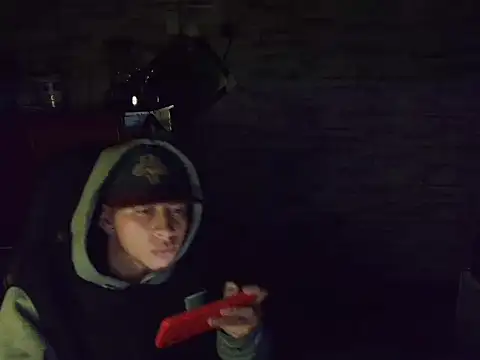 yefersonsijajaj online show from 18, 11, 2025