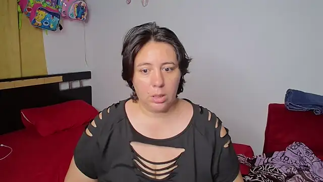 sexxy ticki online show from 14, 4, 2026