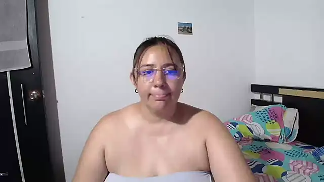 sexxy ticki online show from 18, 9, 2025