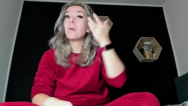 Snapshot of Alesys69 chatting on 1, 11, 2025 Alesys69 online show from 1, 11, 2025