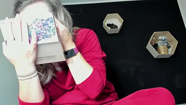 Snapshot of Alesys69 chatting on 27, 10, 2025 Alesys69 online show from 27, 10, 2025