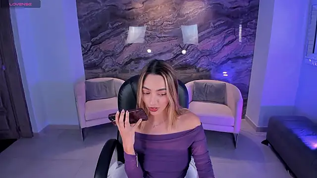 MelissaMoore  online show from 3, 2, 2026