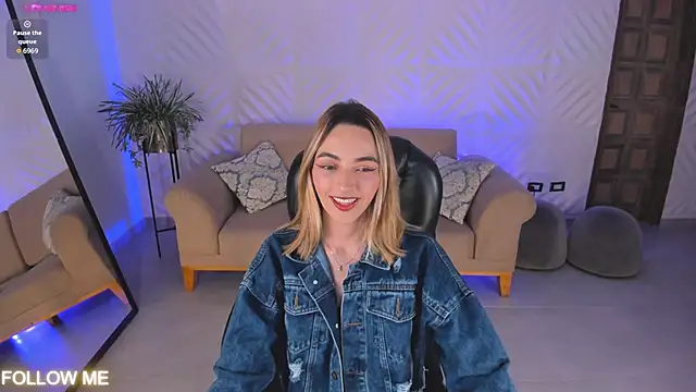 MelissaMoore  online show from 20, 2, 2026