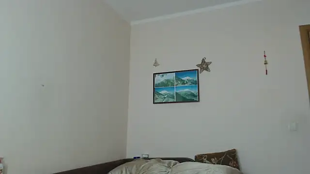 SugarTati online show from 15, 4, 2026