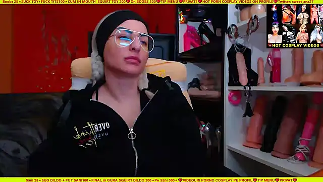 cuminmenowbbyx online show from 28, 2, 2025