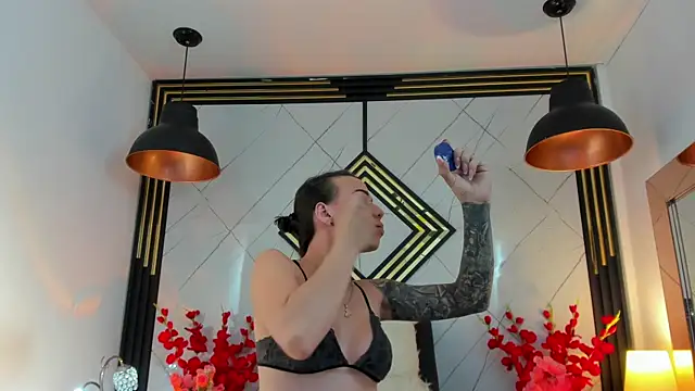 Leisygirl online show from 10, 4, 2026