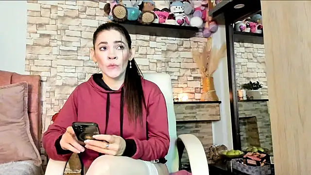 Carla expit online show from 21, 11, 2025